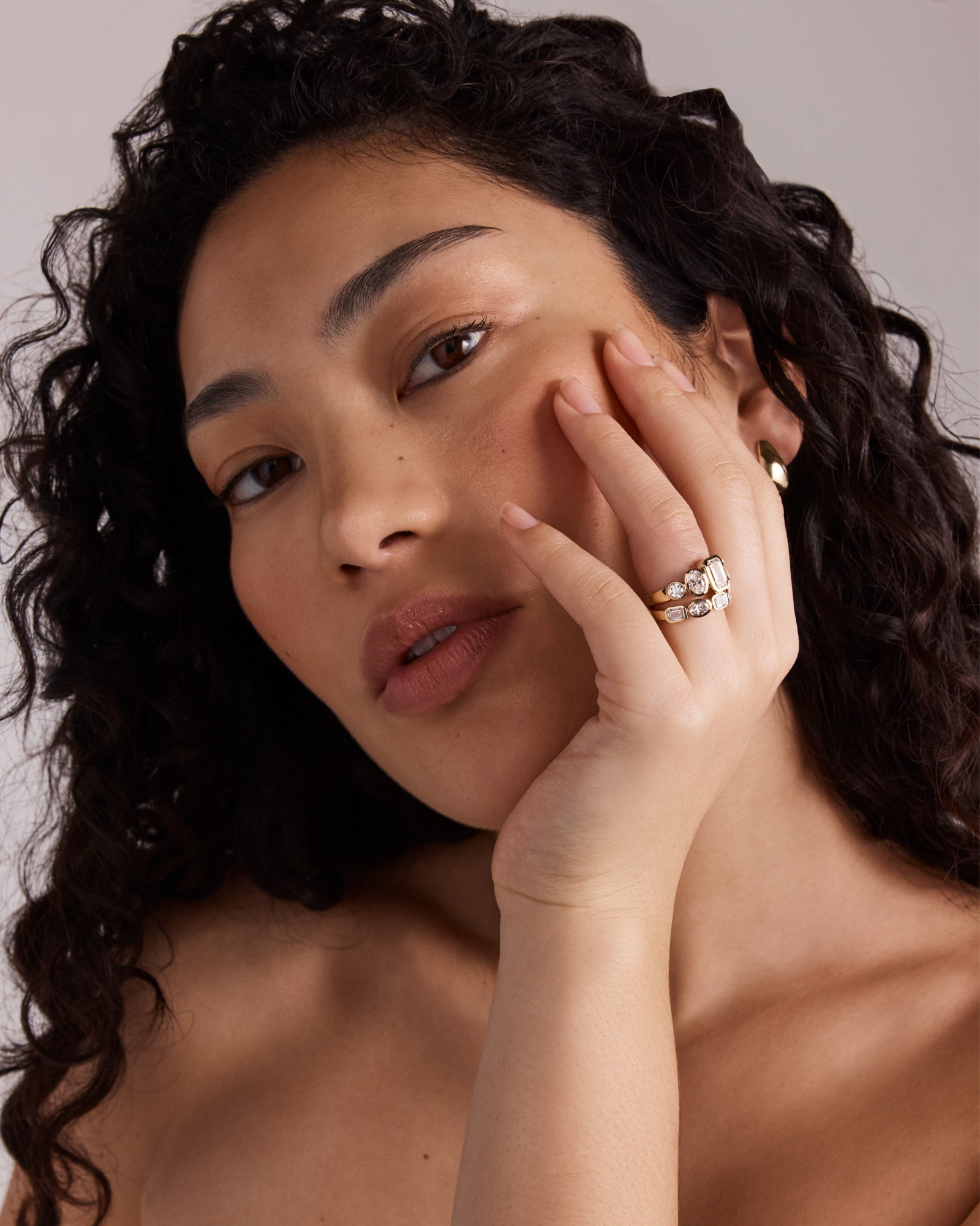 Bague de fiançailles en or jaune 14 carats, sertie de 5 diamants synthétiques de 2,90 carats