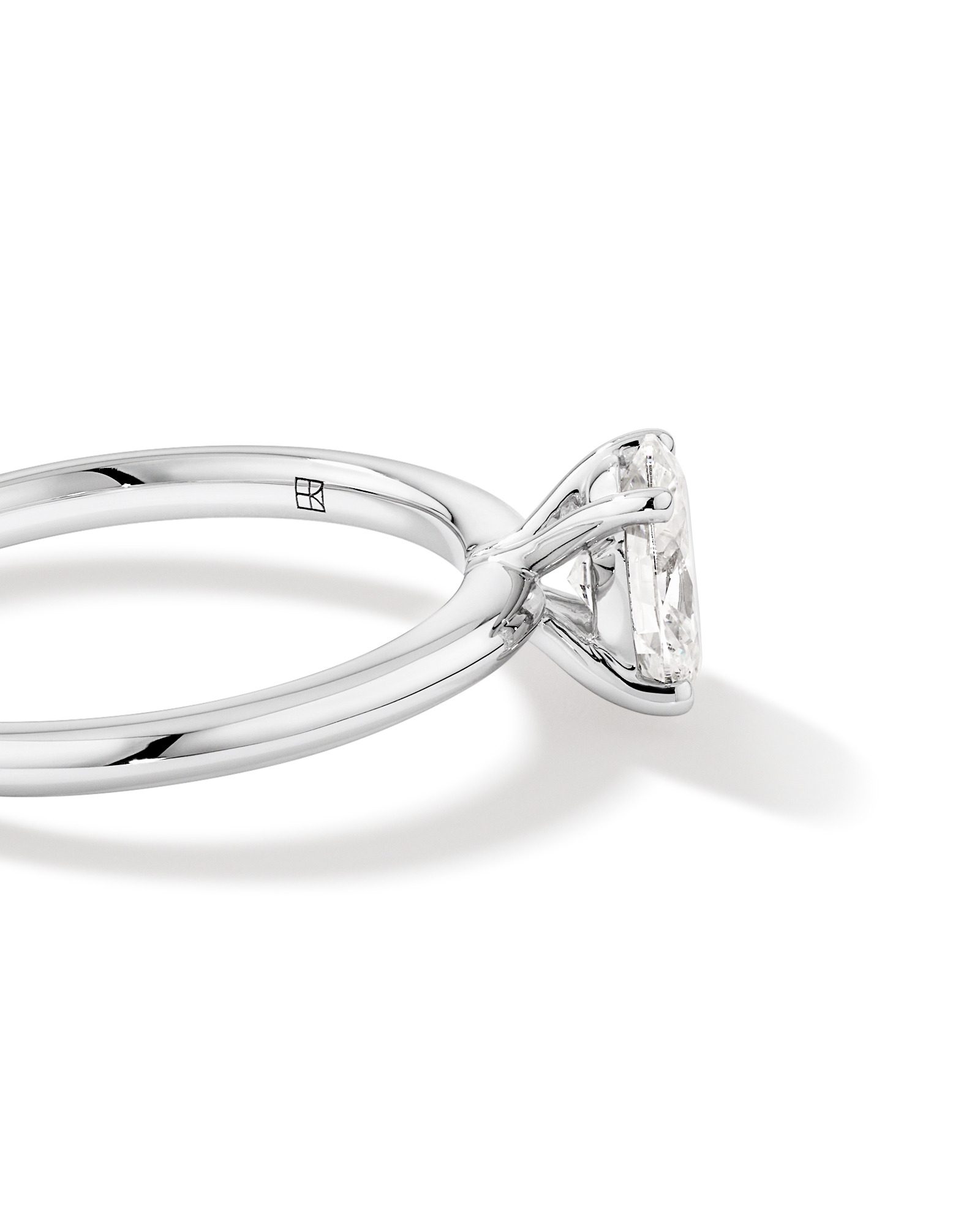 Carat TW Oval Laboratory-Grown Diamond Solitaire Engagement Ring 14kt White Gold