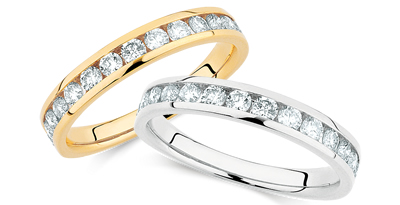 Anniversary rings at Michael Hill